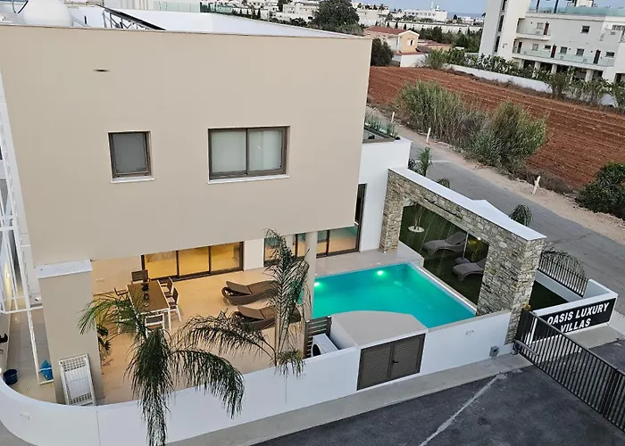Stay Oasis Luxury Villas