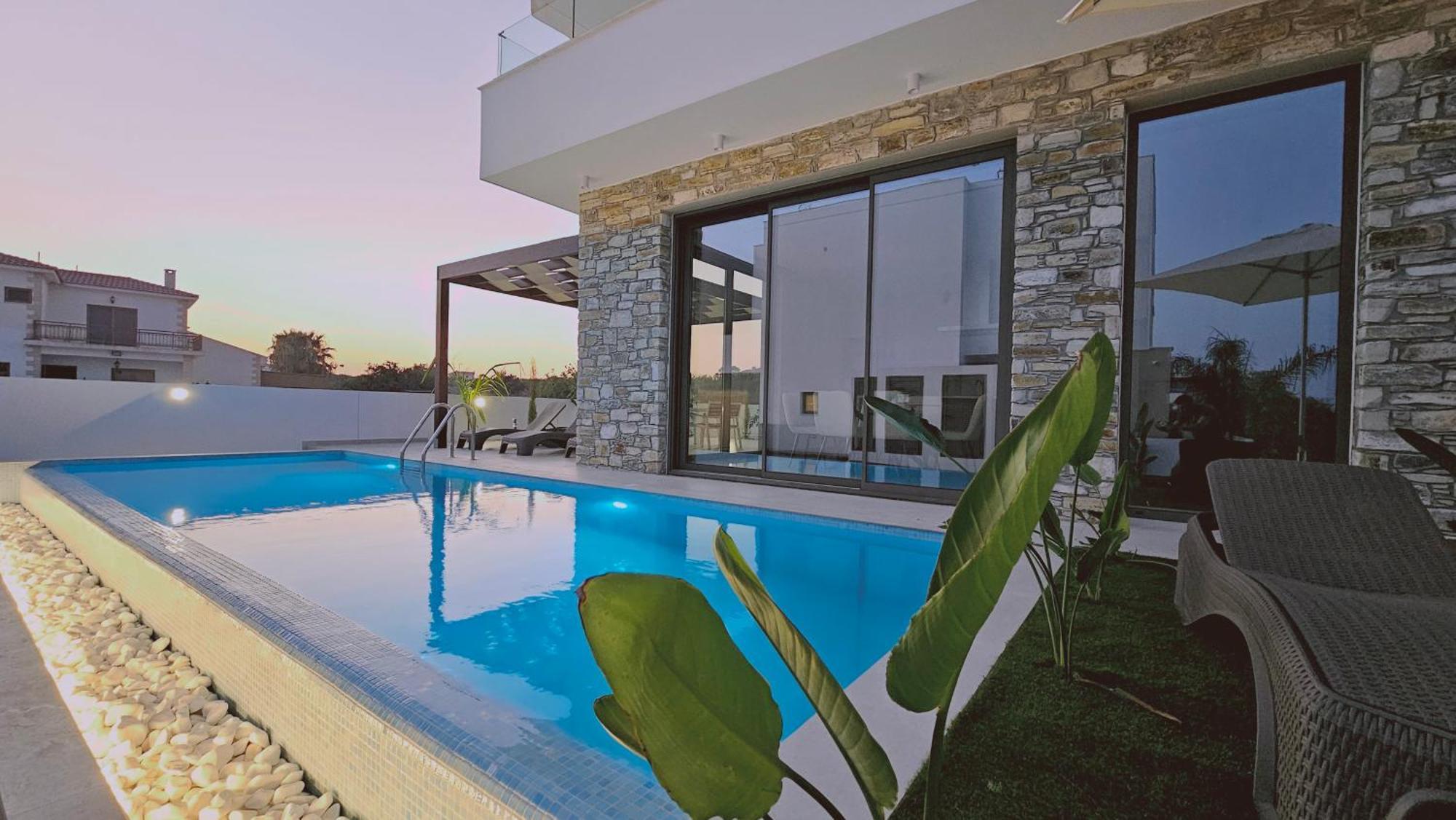 Вилла Oasis Luxury Айя-Напа