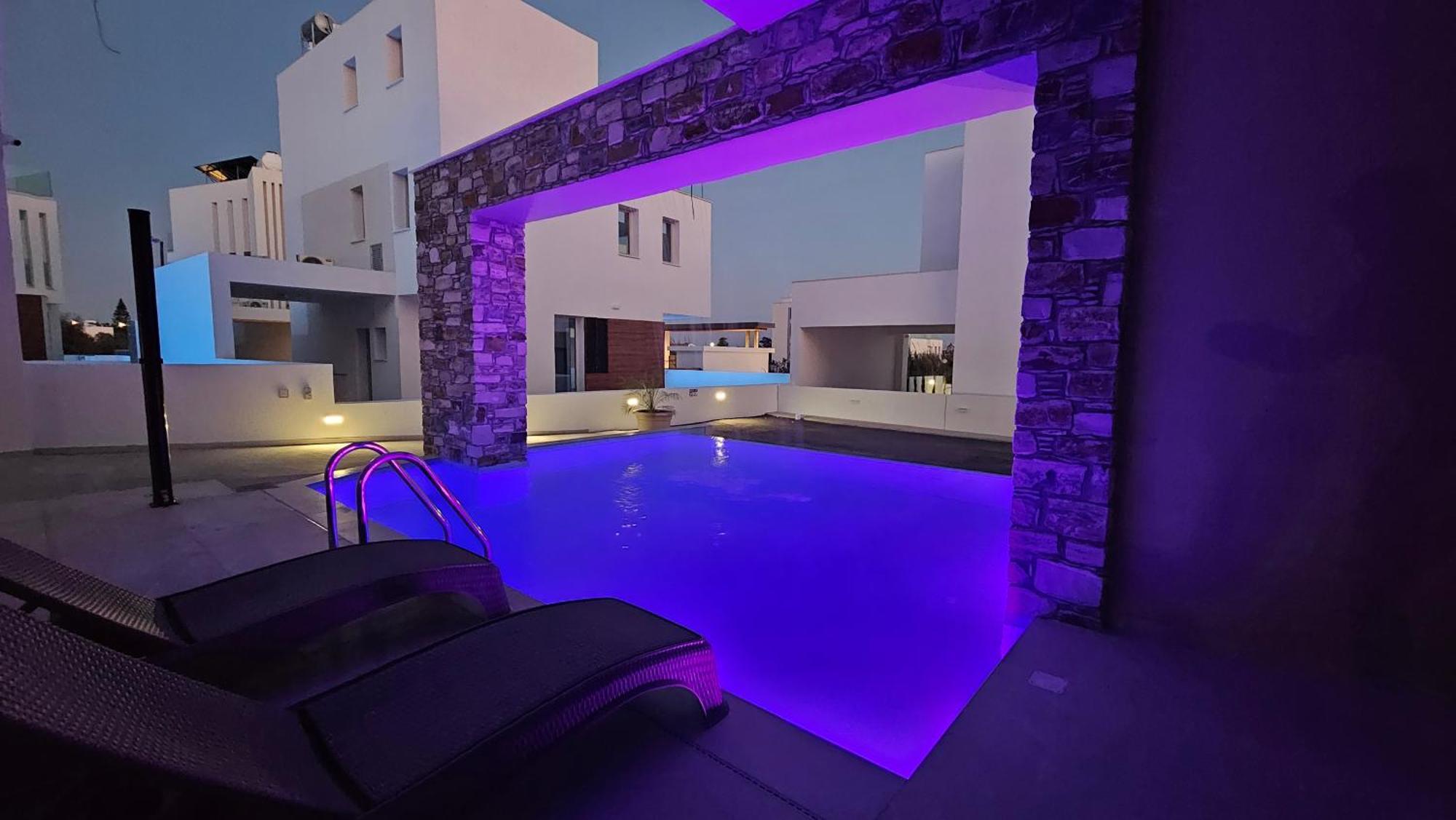Oasis Luxury Вилла *