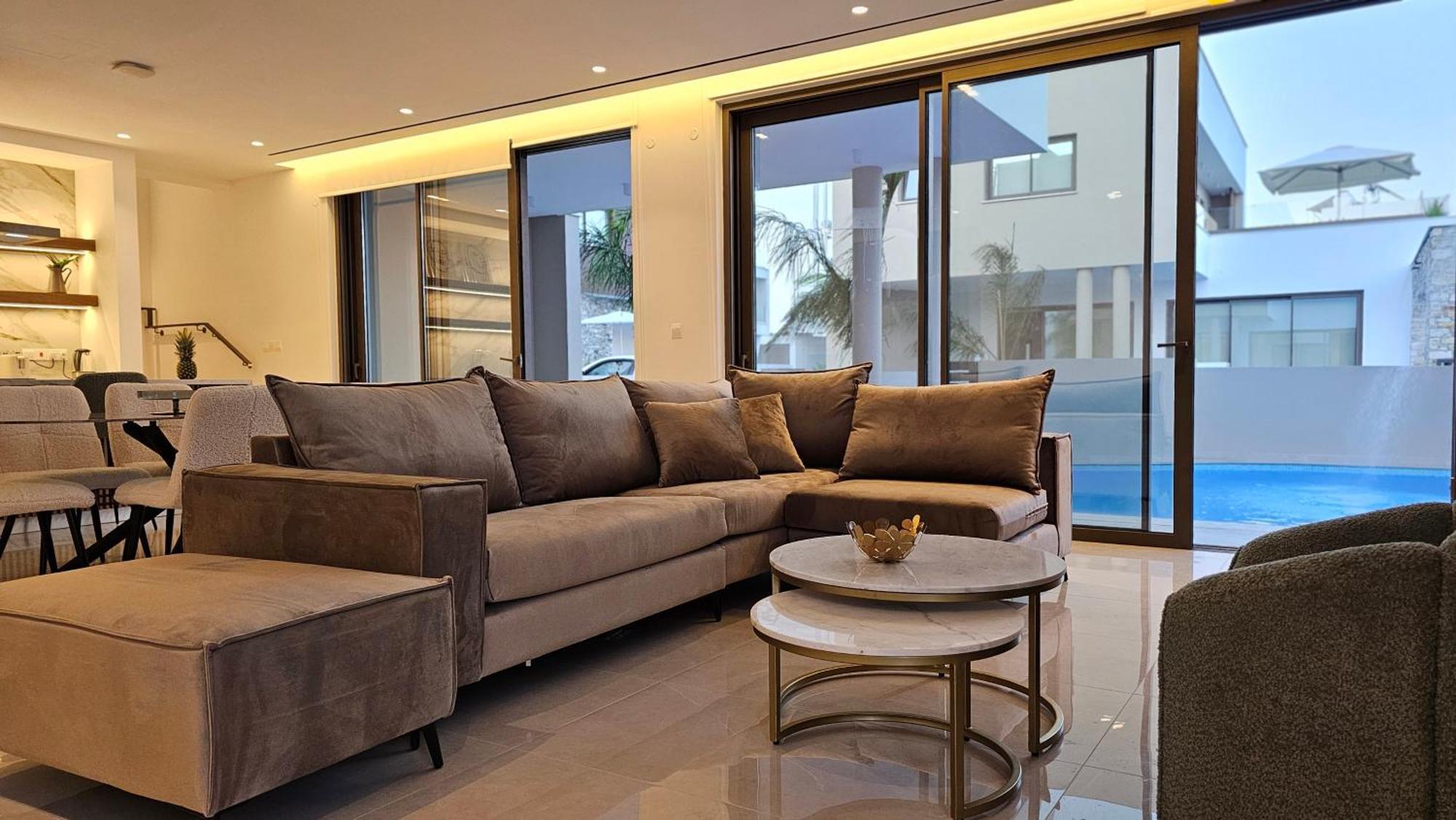 Oasis Luxury Вилла Айя-Напа